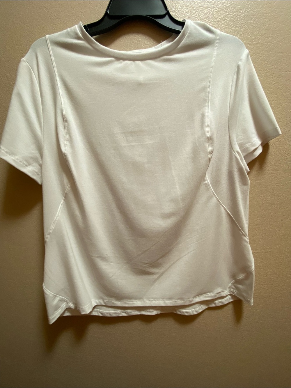 Avia Women’s White Short Sleeve Crew Neck Top Size Medium